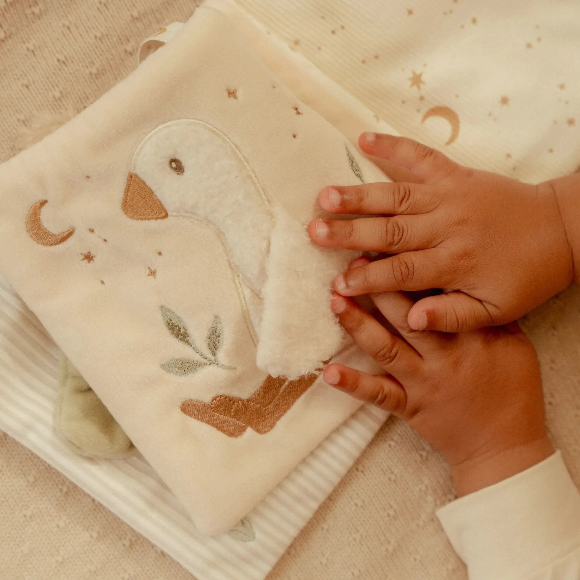 Activity Booklet - Beige - Newborn Naturals