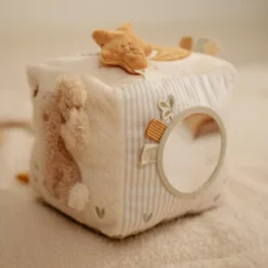 Activity Cube - Beige - Newborn Naturals