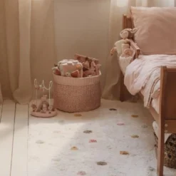 Activity Cube - Pink - Fairy Garden