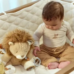 Activity cuddly toy Lion - Yellow