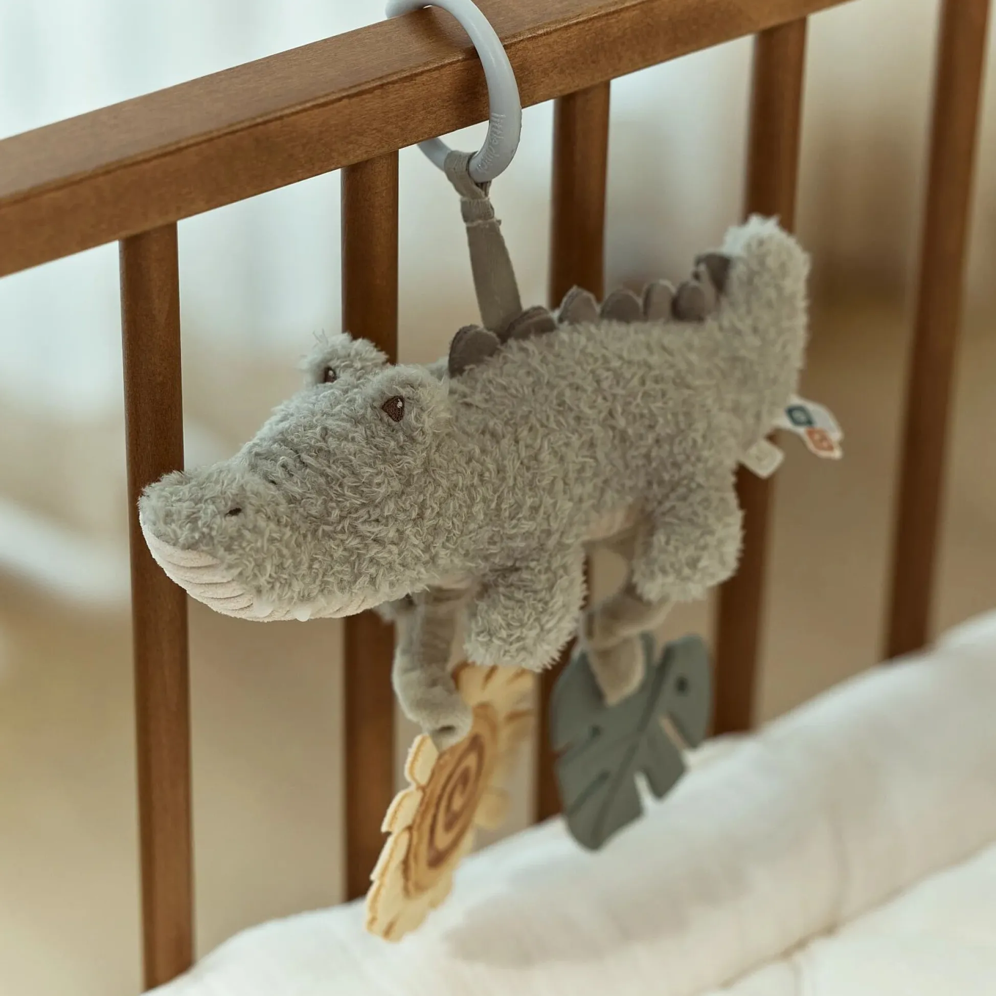Activity hanger Crocodile - Green