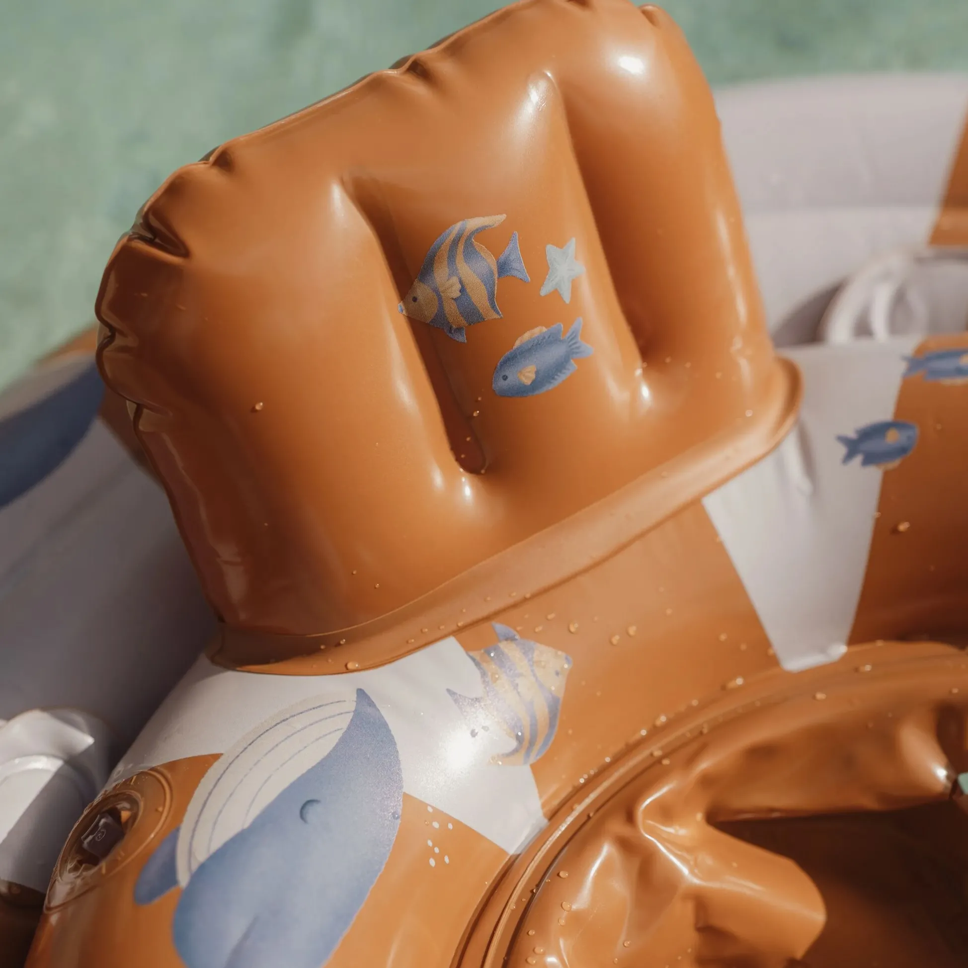 Baby float - Brown - Ocean World