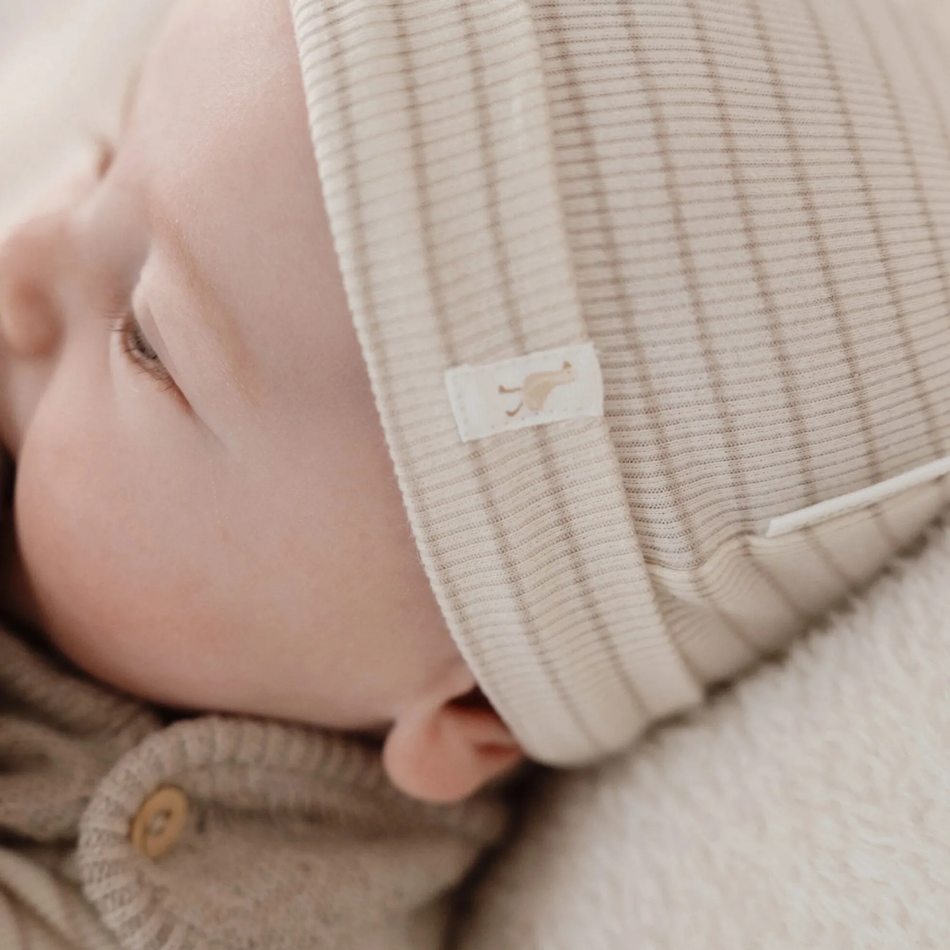 Baby hat - Beige - Newborn Naturals - Stripe