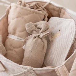 Bath cape - Beige - 75 x 75 - Newborn Naturals - Baby Bunny