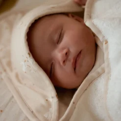 Bath cape - White - 75 x 75 - Newborn Naturals - Little Goose