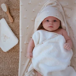 Bath cape - White - 75 x 75 - Newborn Naturals - Little Goose