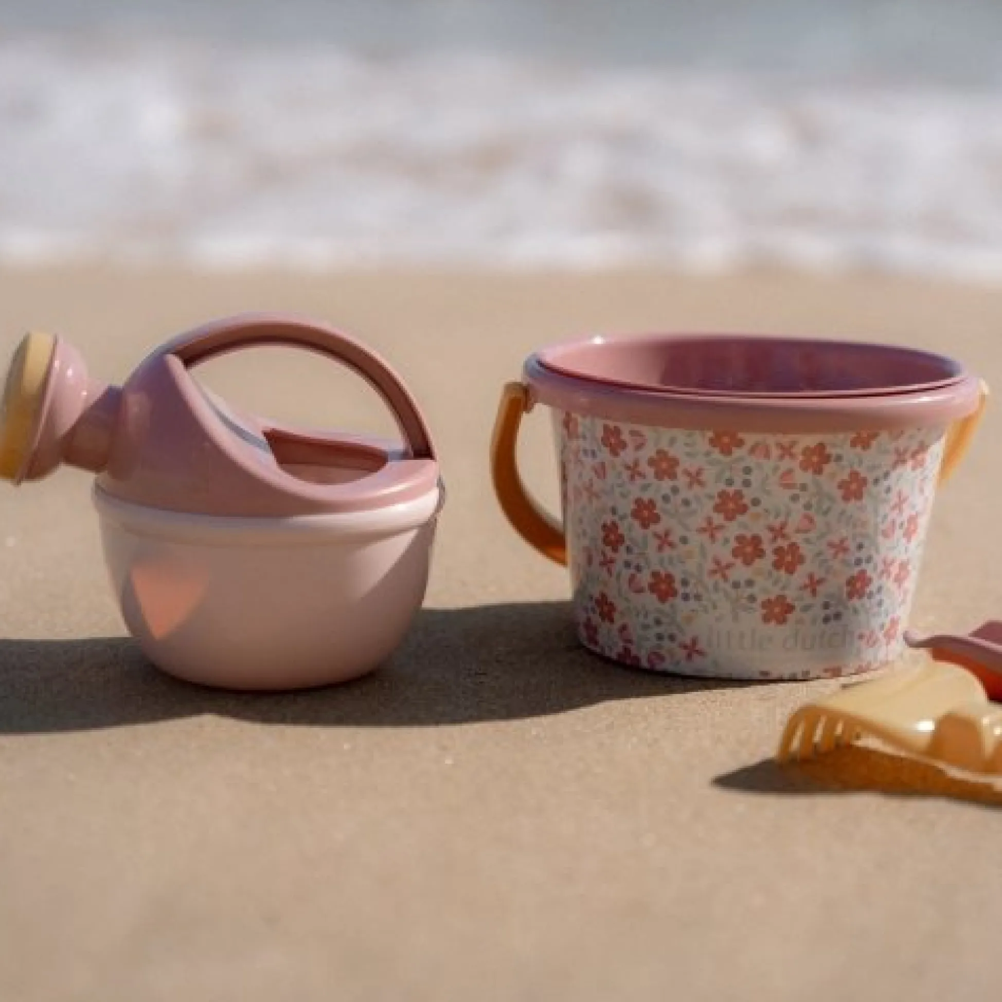 Beach set Pink Flowers Set of 5