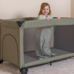 Camping bed - Green - Essentials