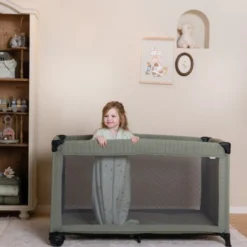 Camping bed - Green - Essentials