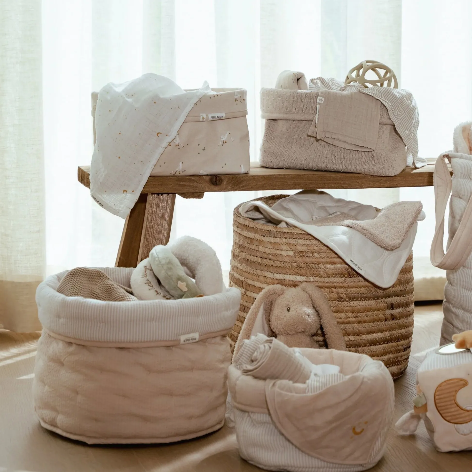Commodity basket small - Beige - Essentials