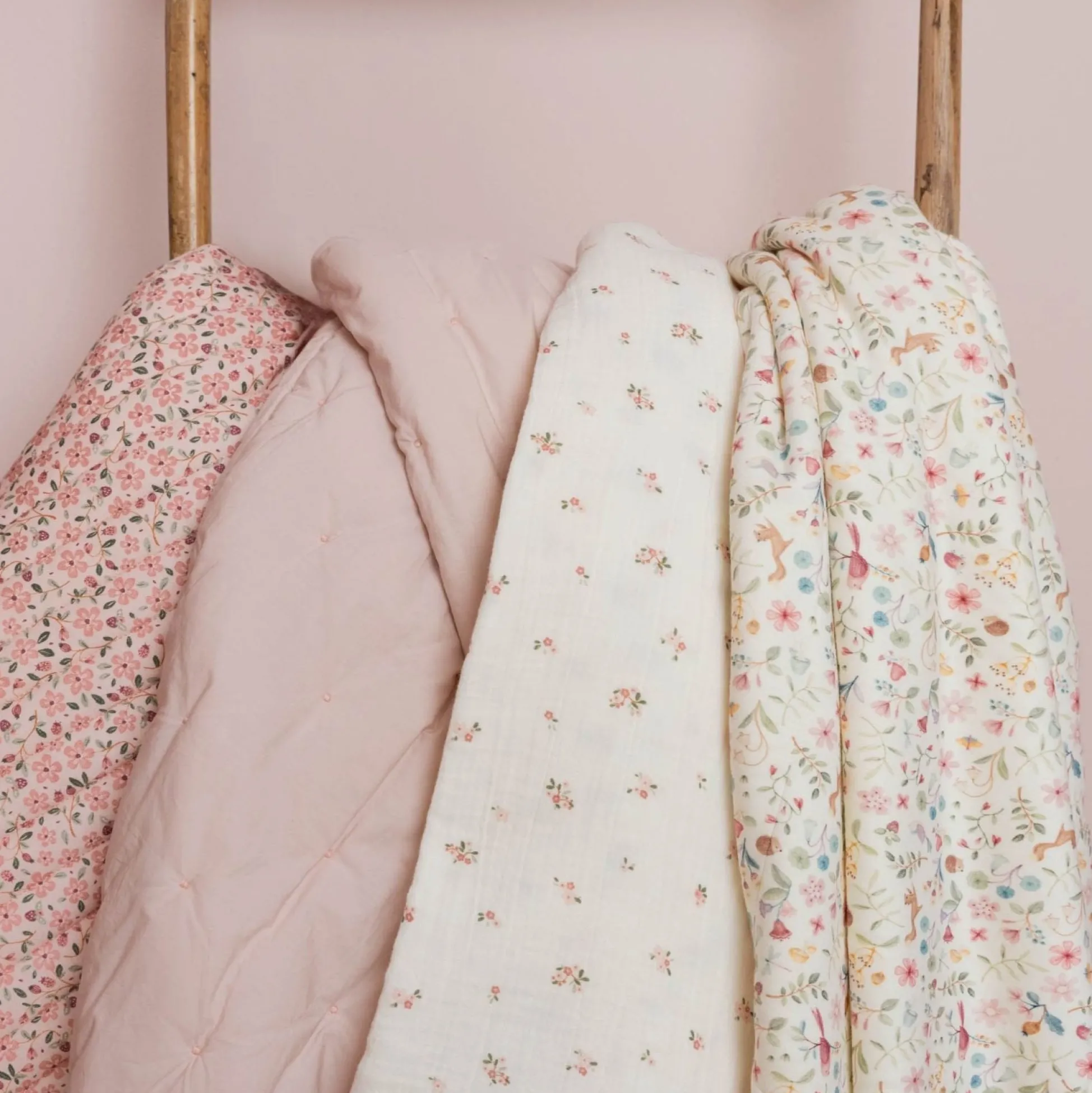 Cradle blanket - White - Fairy Garden - Fairy Blossom
