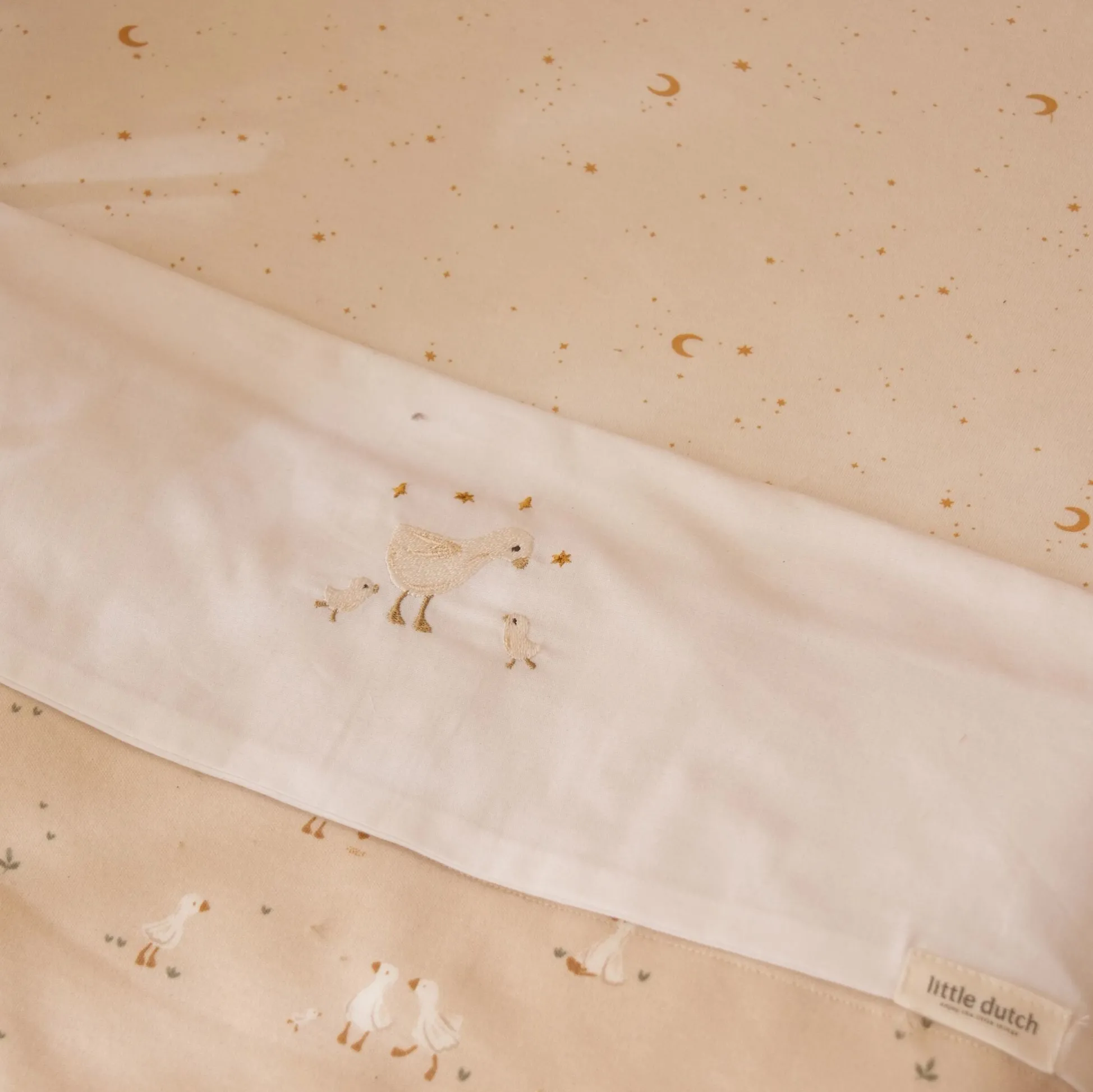 Cradle fitted sheet - White - Newborn Naturals - Little Goose