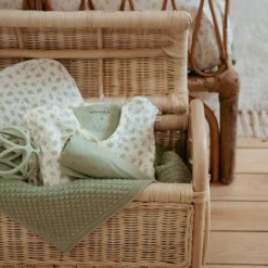 Crib blanket - Green - Essentials
