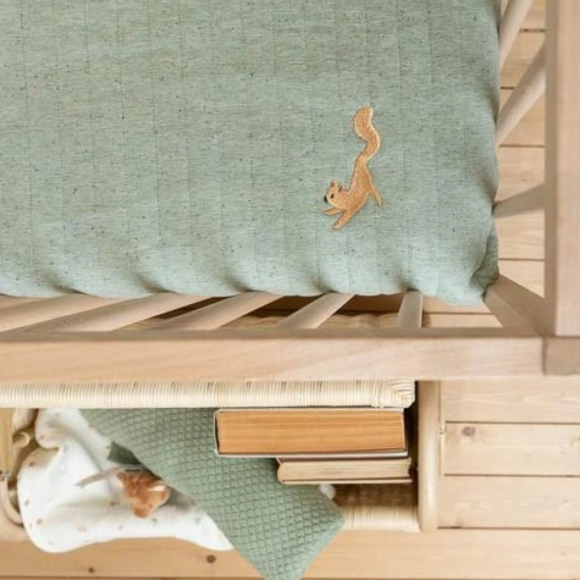 Crib blanket - Green - Forest Friends