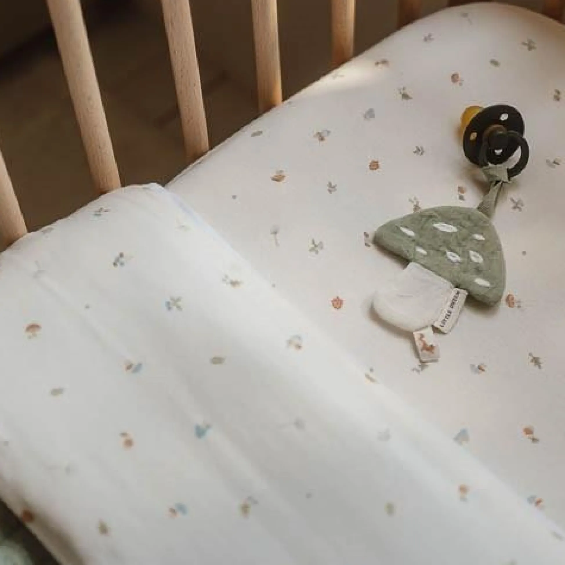 Crib blanket - White - Forest Friends - Forest Treasures
