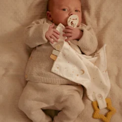 Cuddle cloth with teething ring - Newborn Naturals