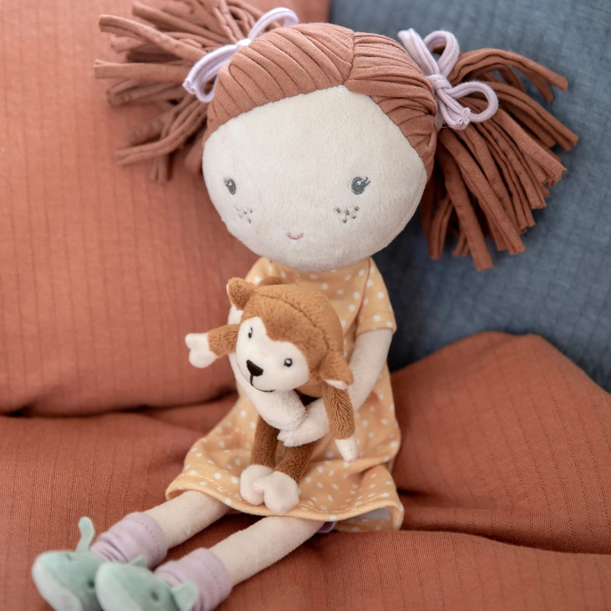 Cuddle doll Sophia - 35 cm