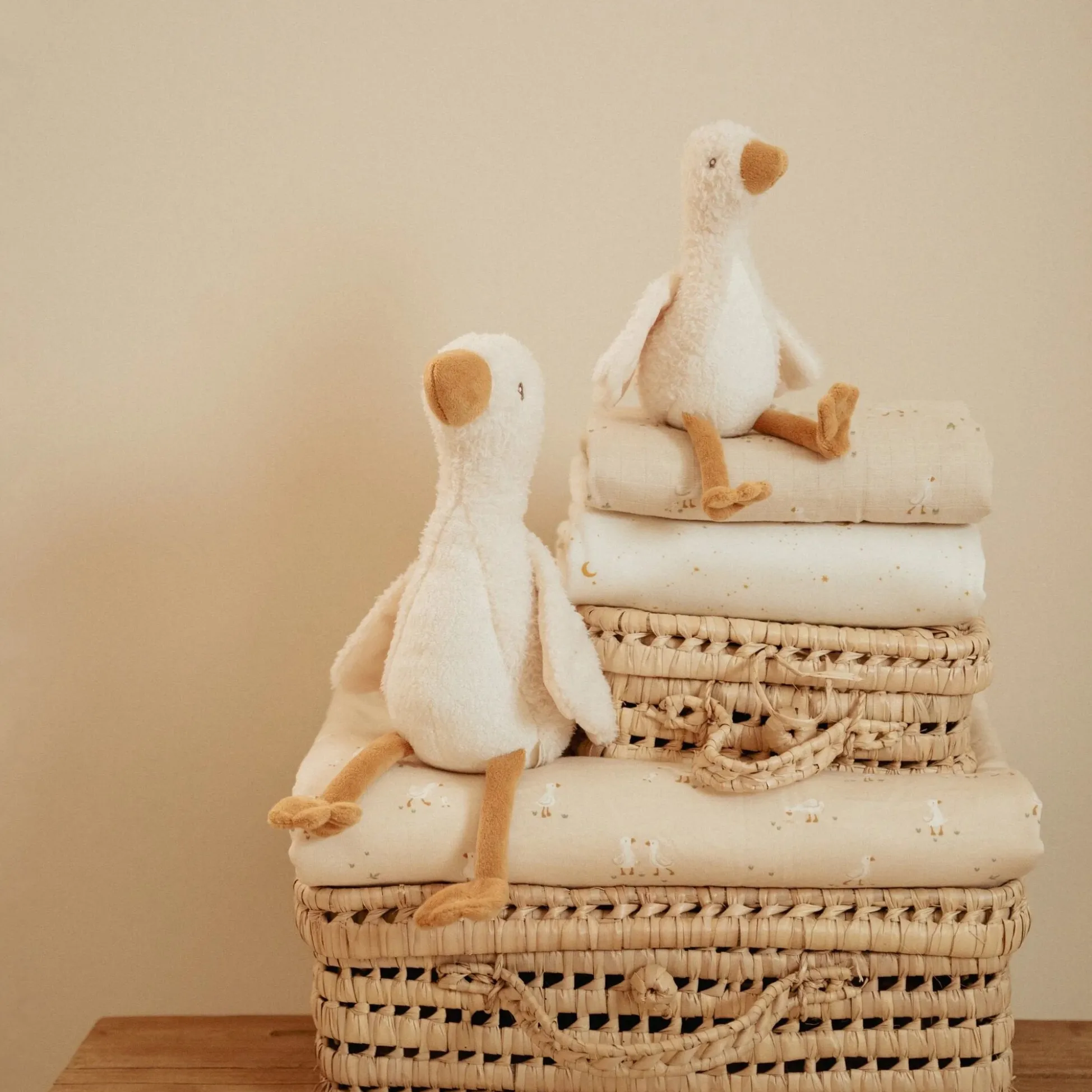 Cuddle Goose 25 cm - White - Little Goose