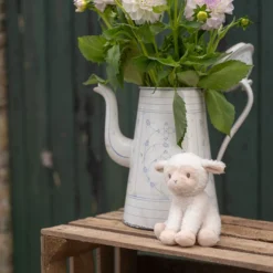 Cuddle Sheep 17cm Little Farm