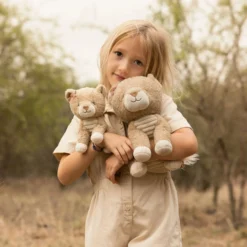 Cuddly toy Lioness - 17 cm