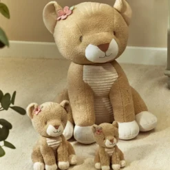 Cuddly toy Lioness - 17 cm
