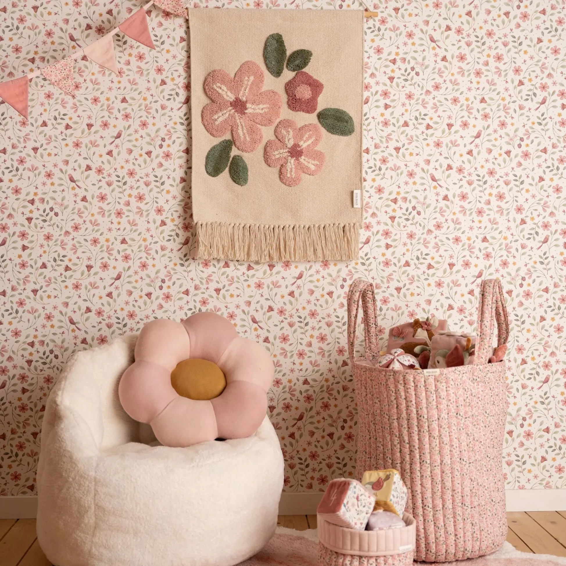 Cushion flower - Pink - Fairy Garden