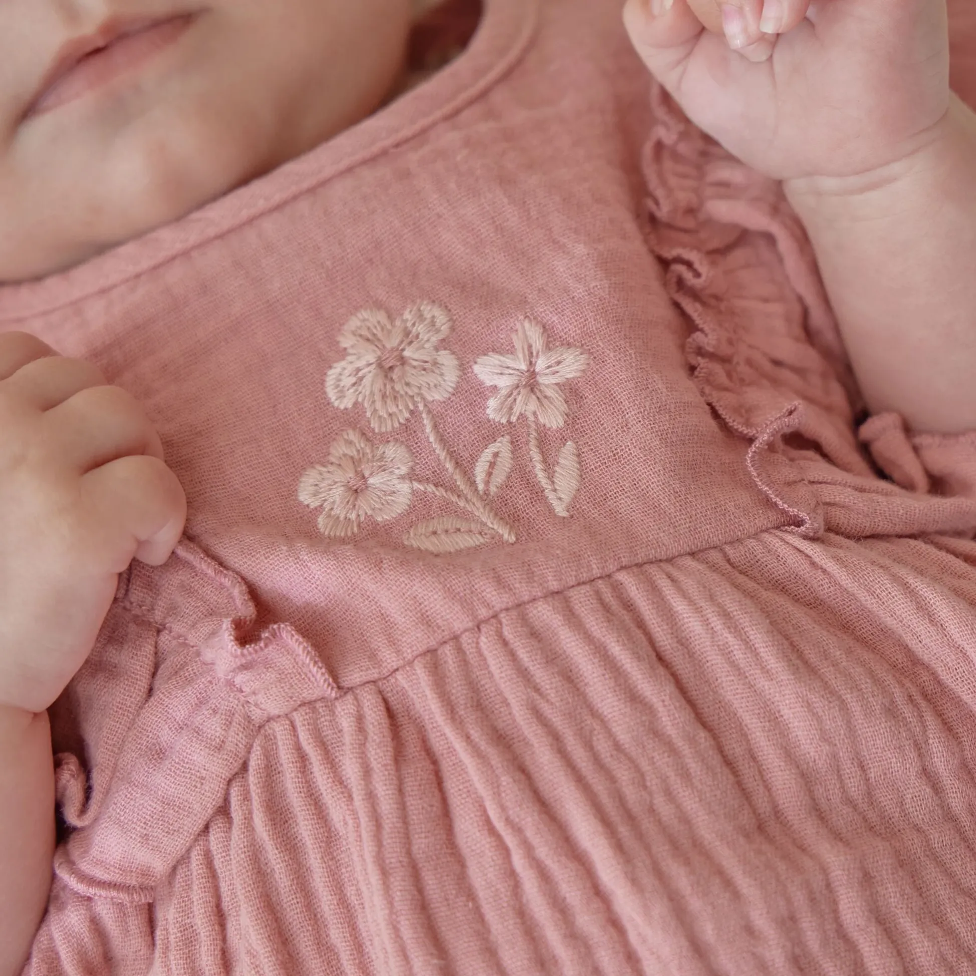Dress - Sleeveless - Pink