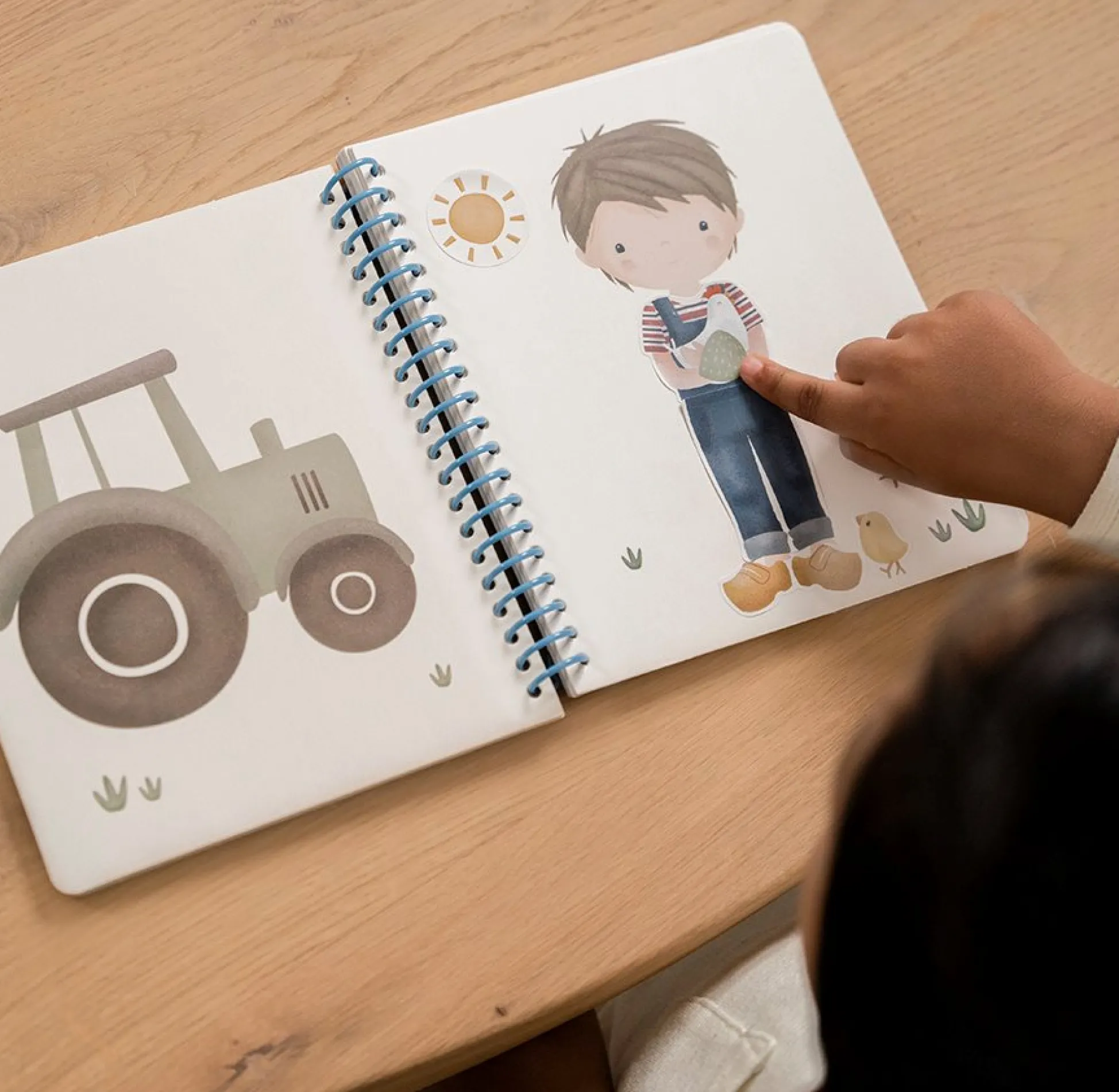 Dress-up and Sticker Book Jim & Friends