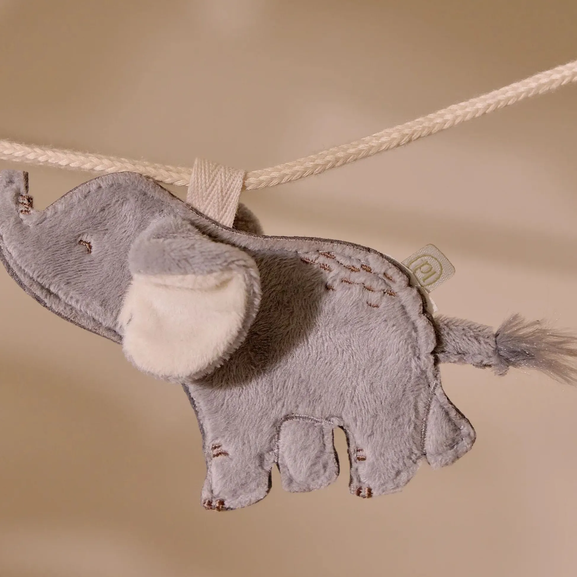 Garland element Elephant - Gray