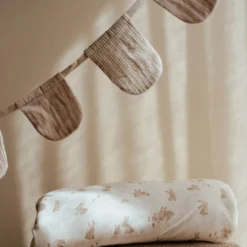 Garland with flags - Beige - Essentials