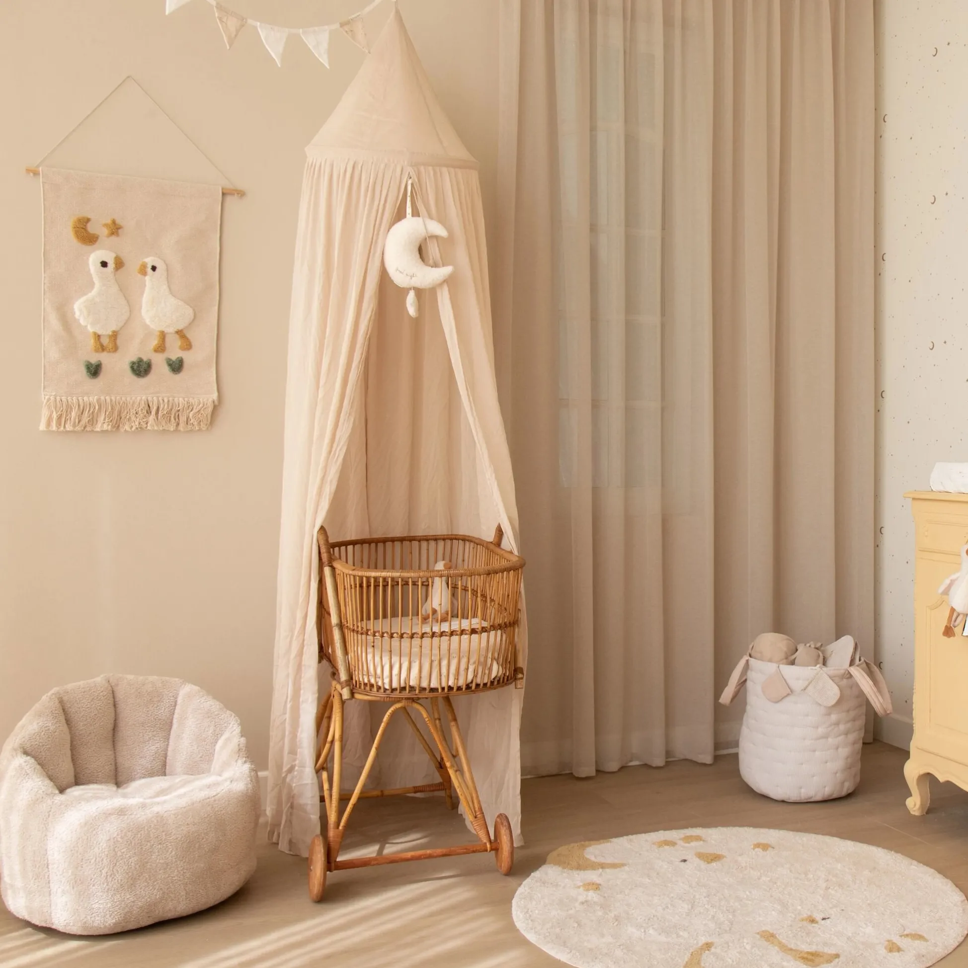 Garland with flags - Beige - Newborn Naturals - Little Goose