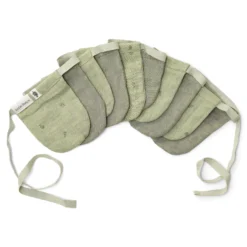 Garland with flags - Green - Essentials