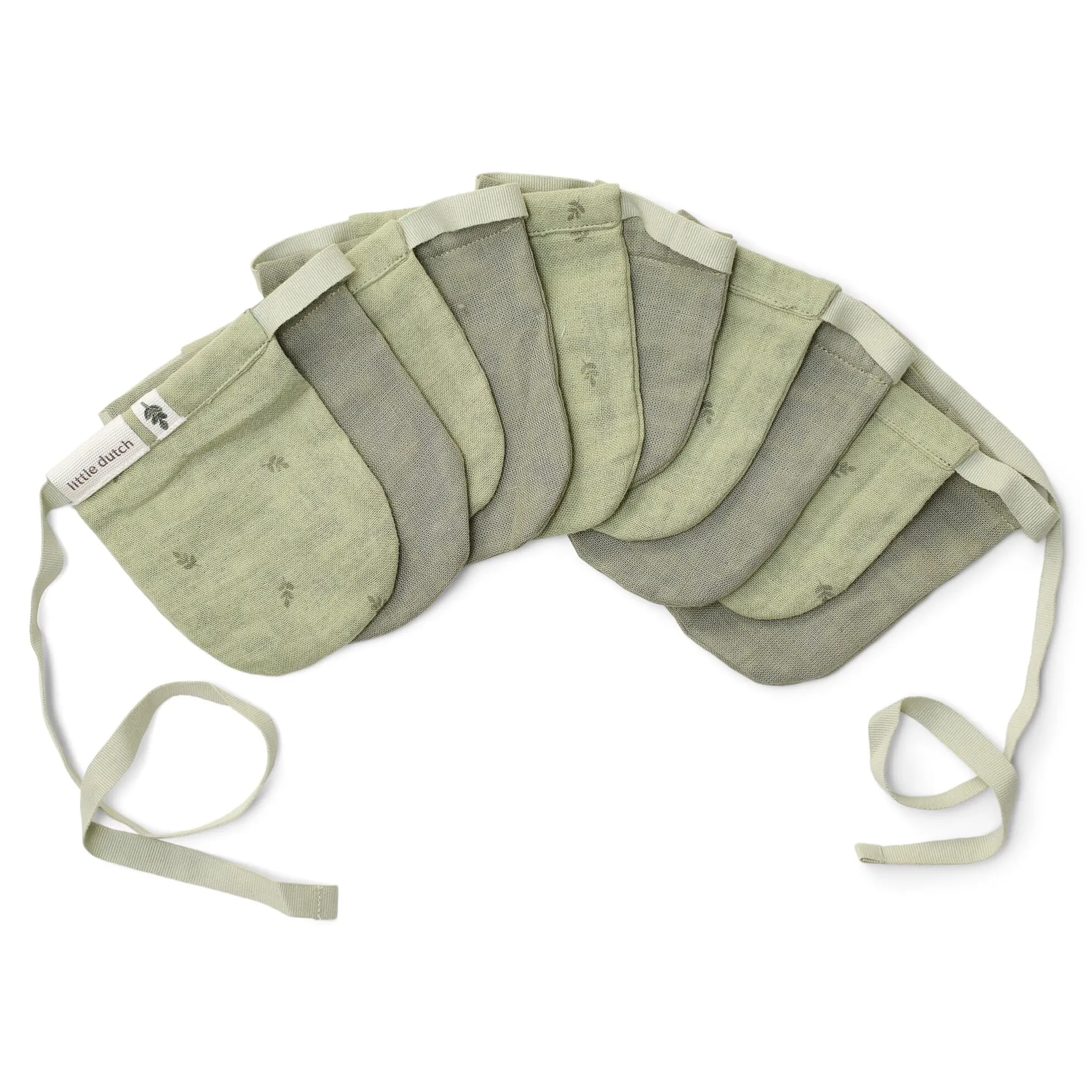Garland with flags - Green - Essentials