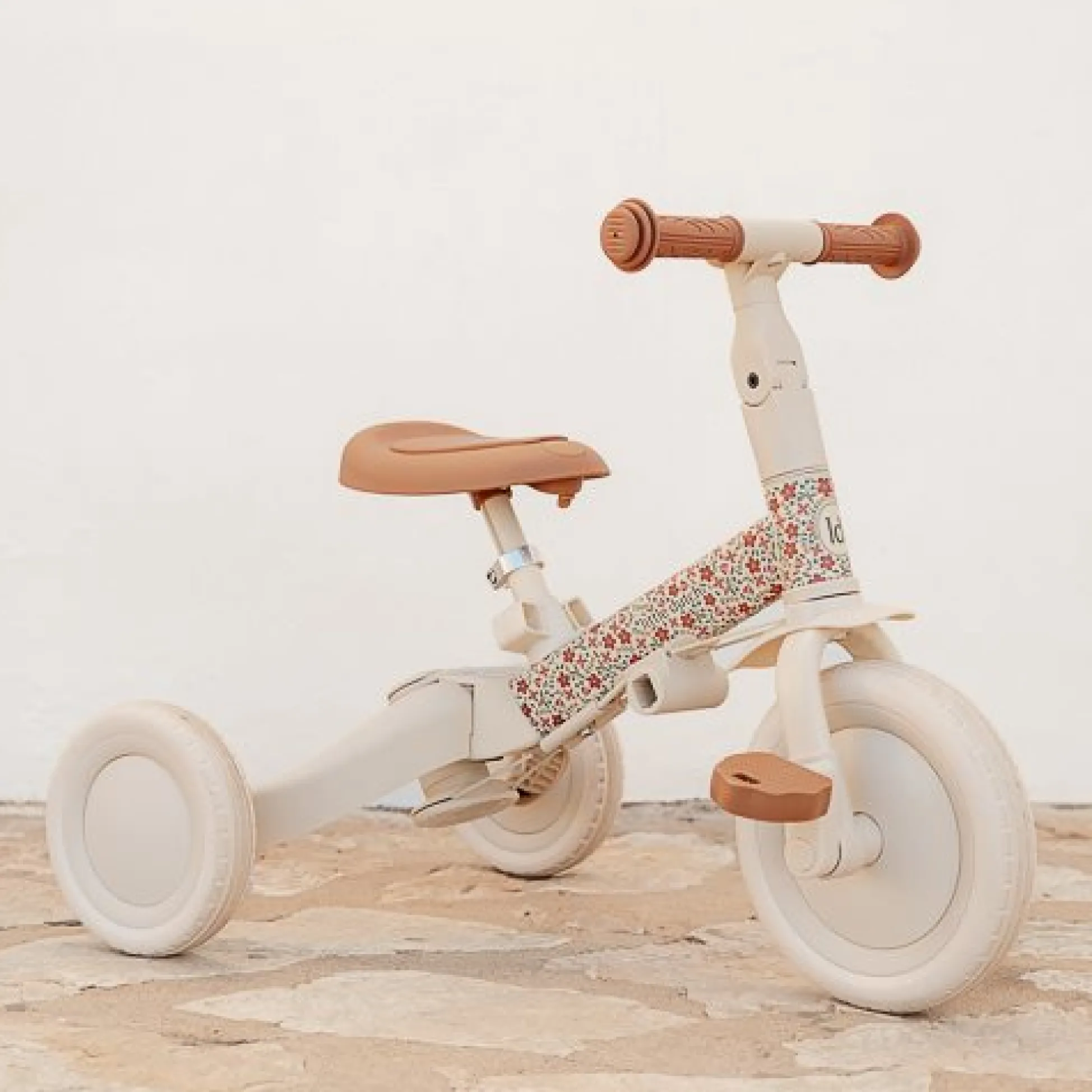 4 in 1 tricycle off white