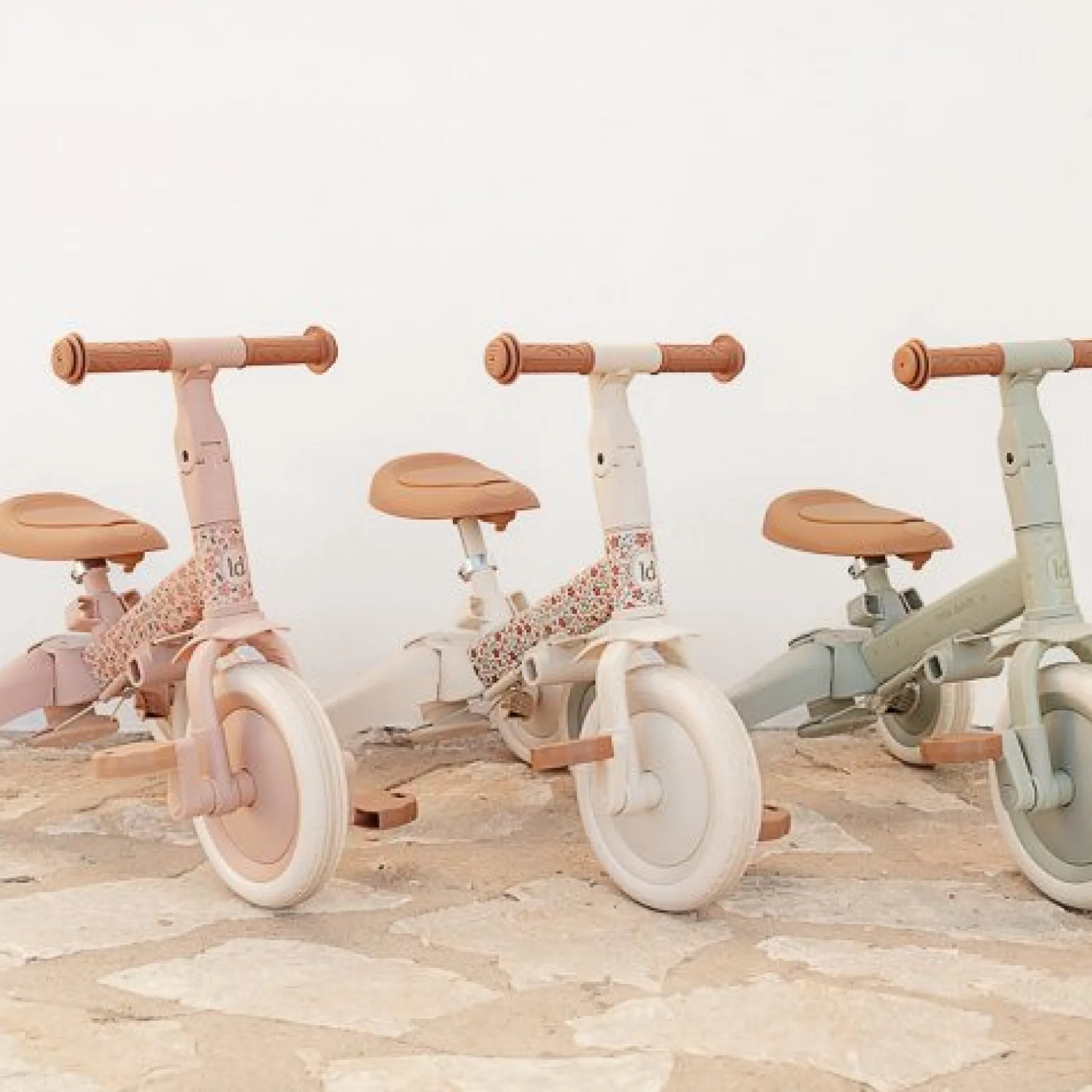 4 in 1 tricycle off white