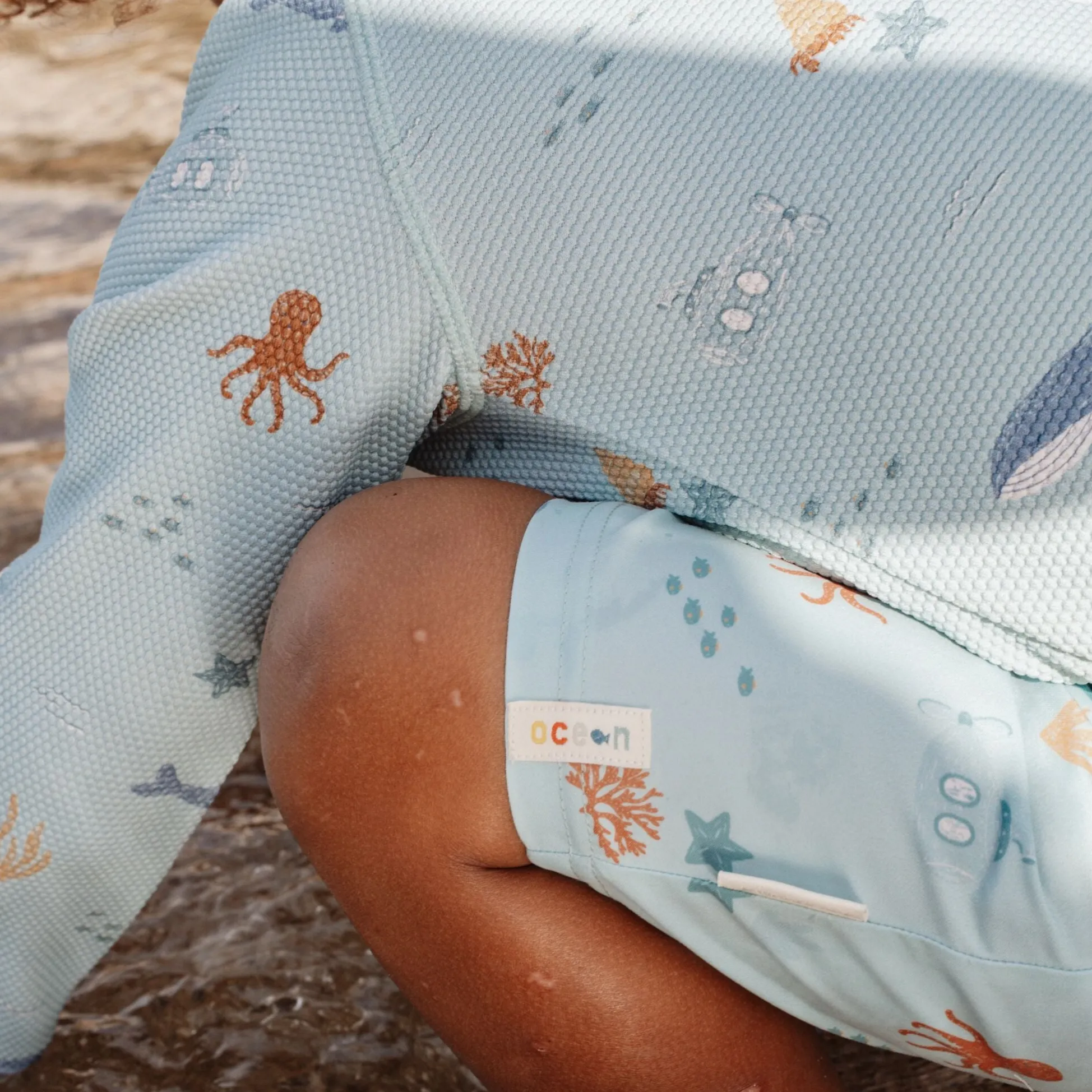 Long sleeve swim shirt - UPF 40 - Green - Ocean Friends