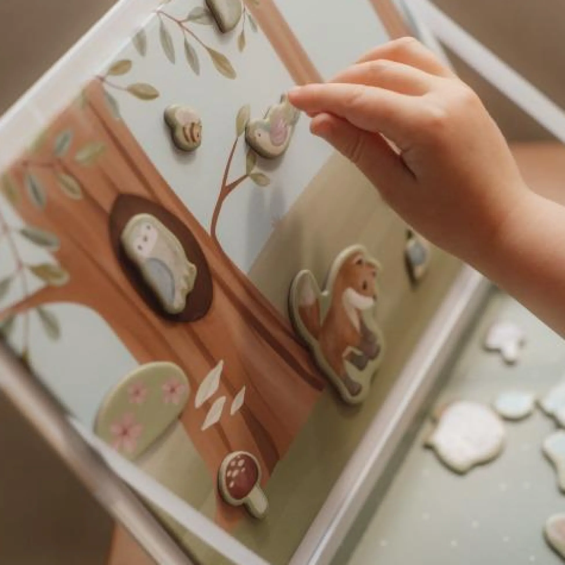 Magnetic play board - Multicolored - Forest Friends