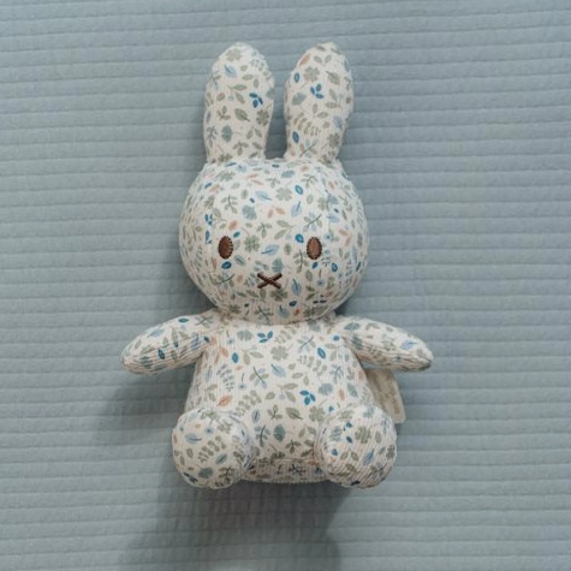 miffy cuddle all-over print 20 cm - Blue - Lucky Leaves