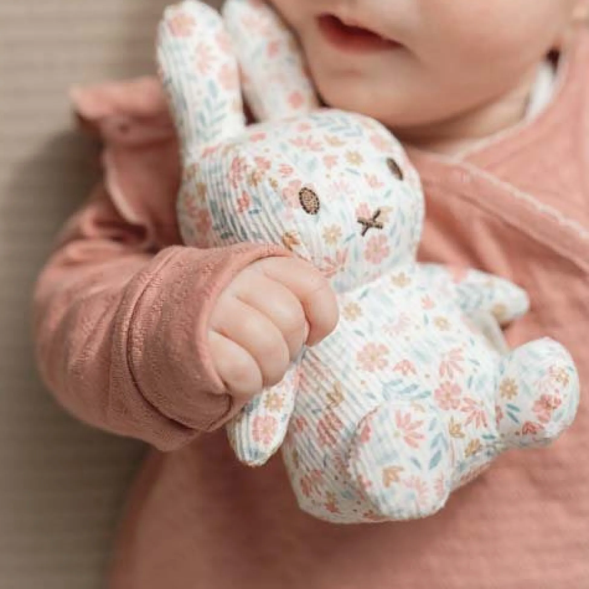 nijntje plush all-over print 15 cm - Pink - Lucky Blossom