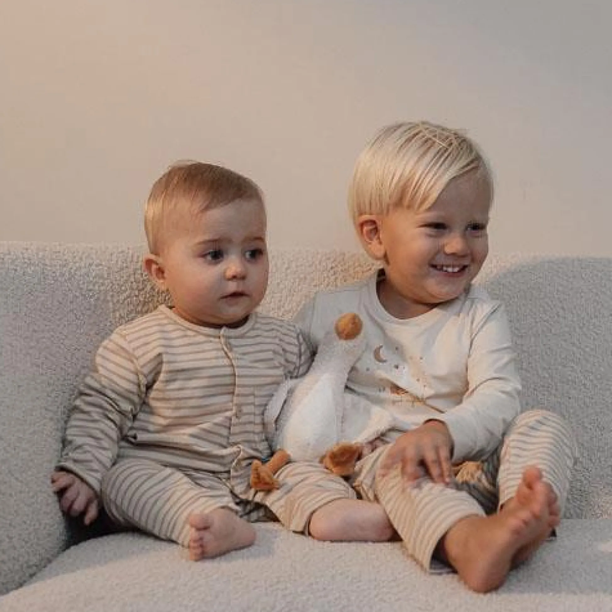 One -piece pajamas - sand - striped