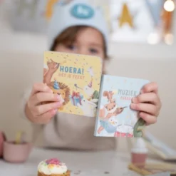 Party Booklets - Hooray! It's a Party & Music Parade - NL