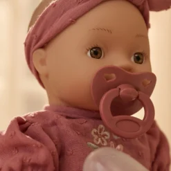Pee doll Livia