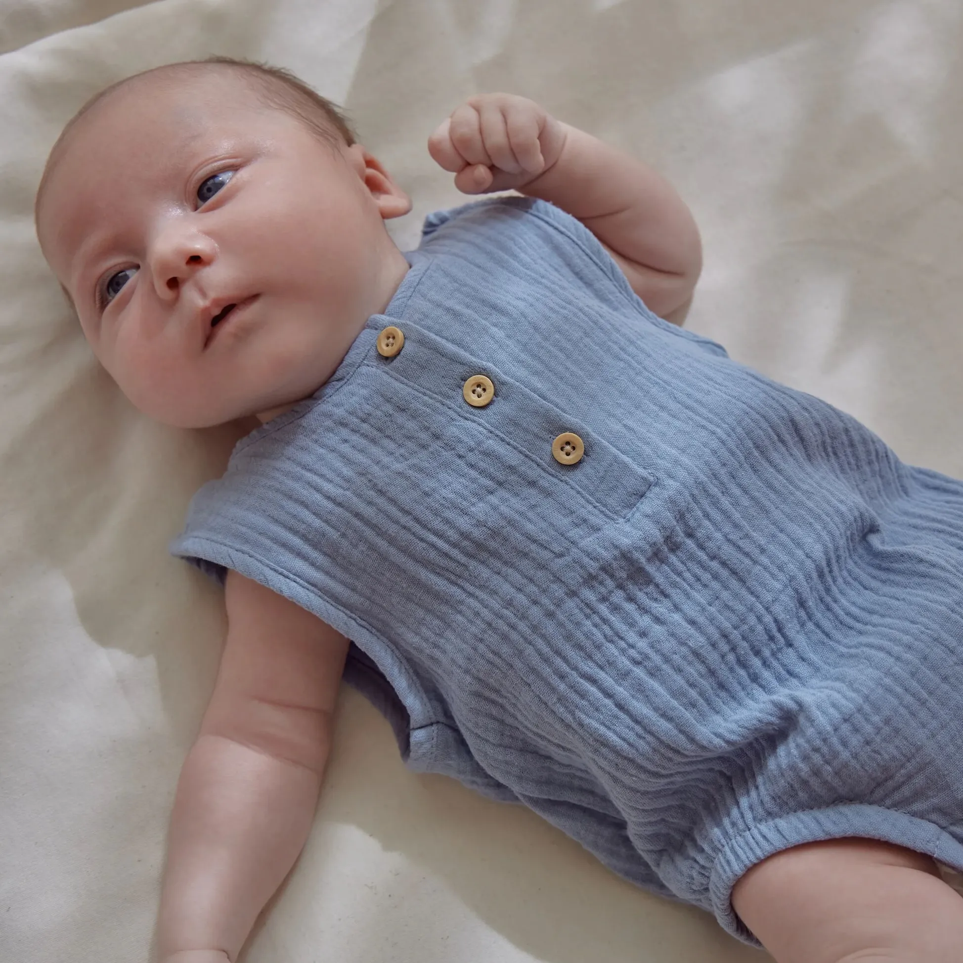 Sleeveless romper - Blue