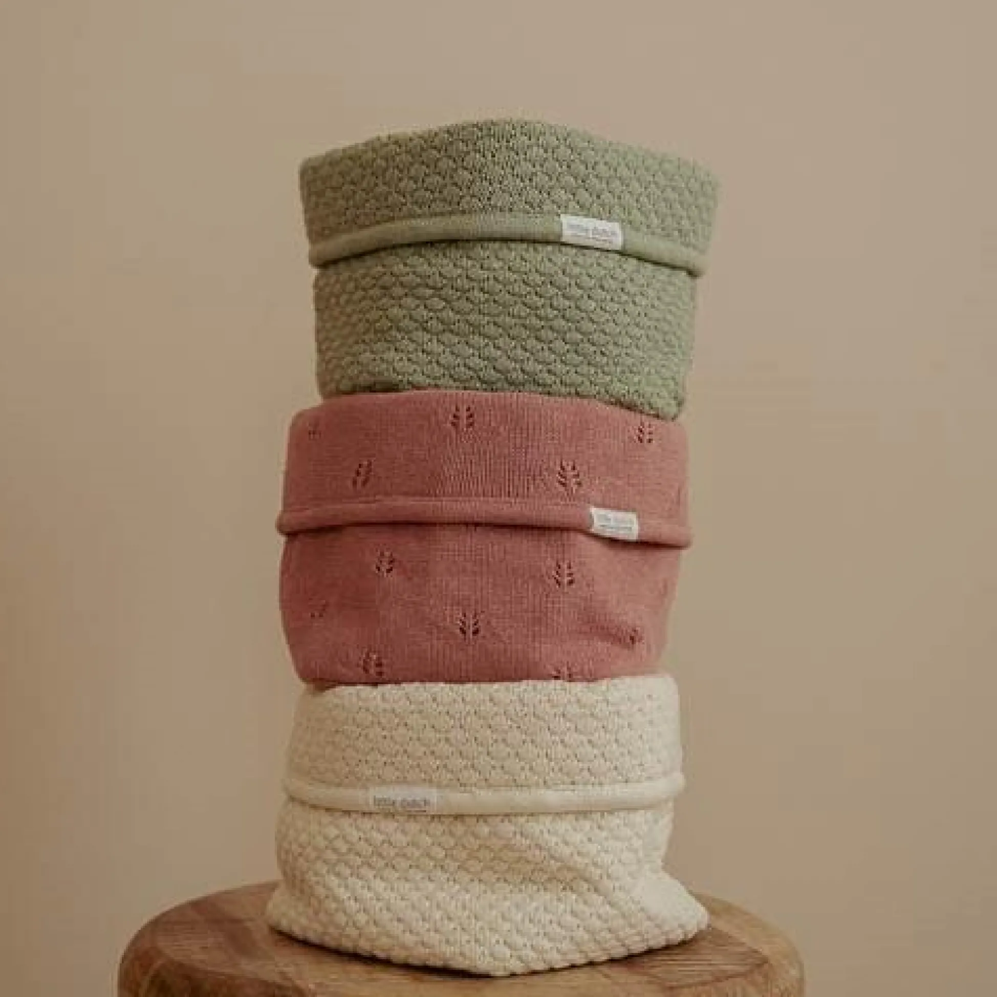 Storage basket small - White - Essentials