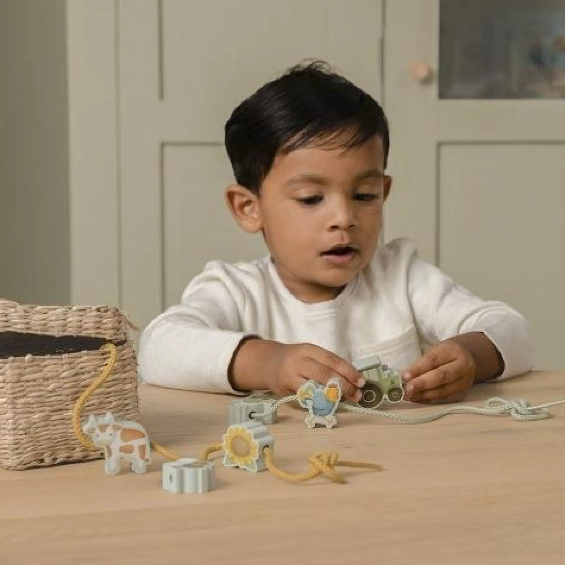 String beads Little Farm