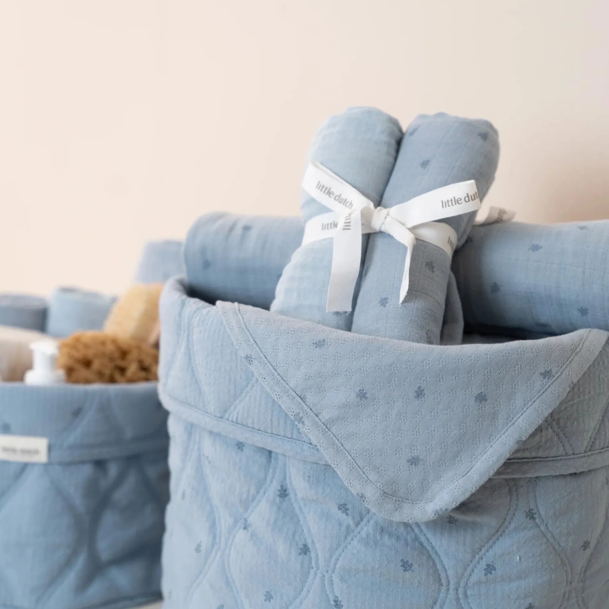 Swaddle - Blue - Essentials