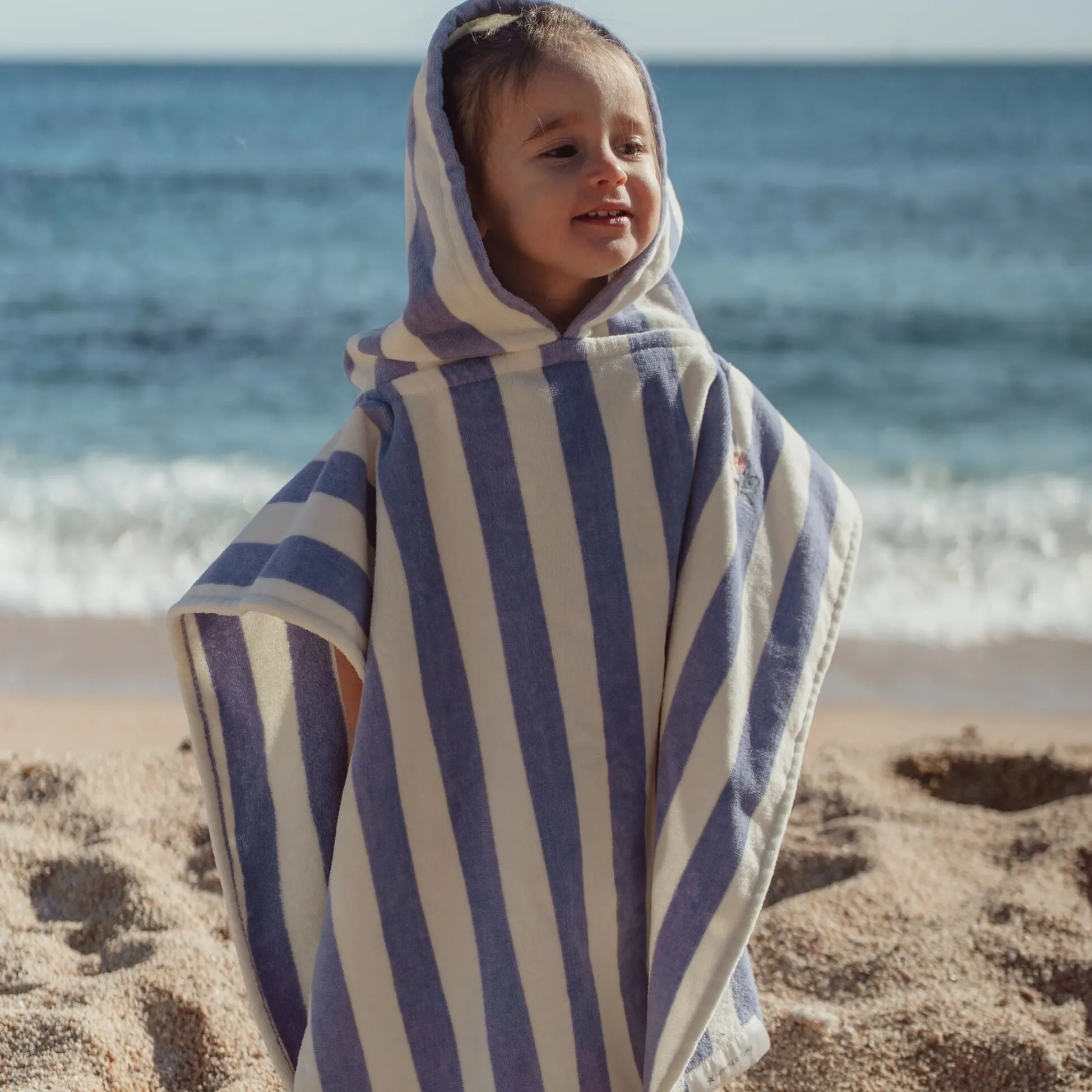 Swim Coll. 26 Beach poncho Dreamy Purple stripe
