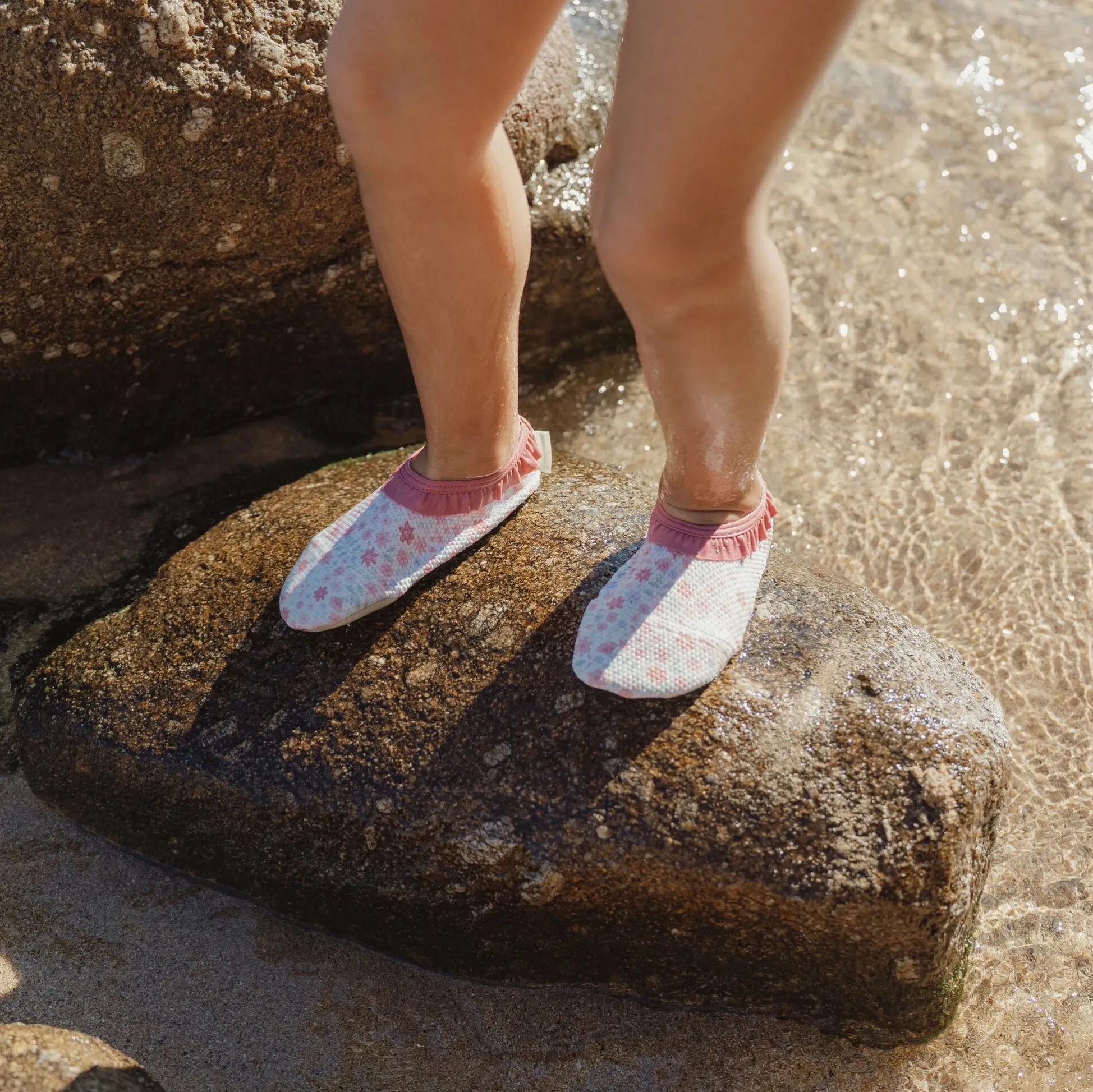 Water shoes - Floral print