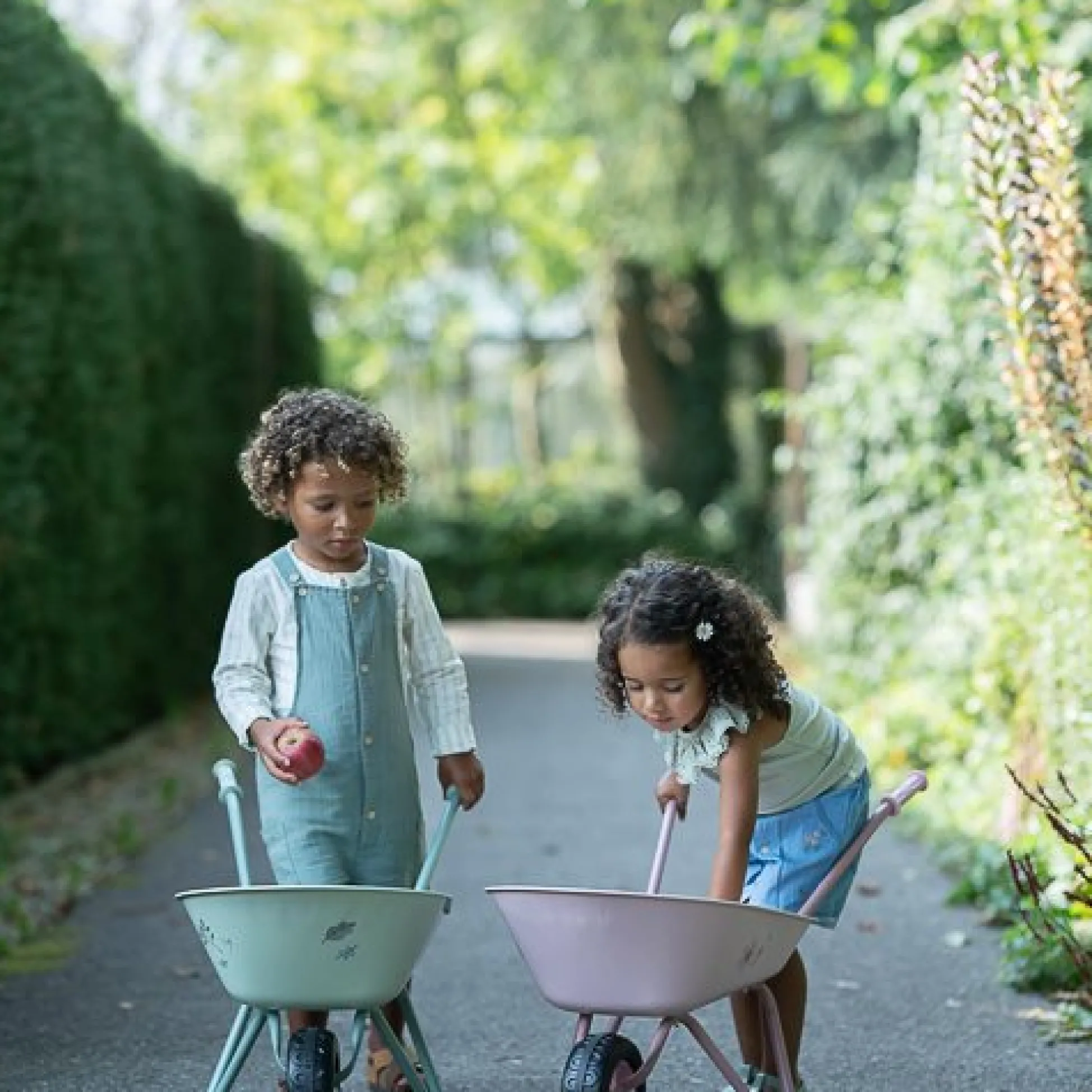 Wheelbarrow - Green - Forest Friends
