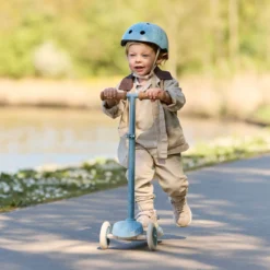 3 wheel scooter - Blue